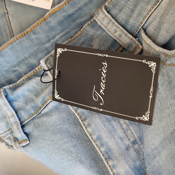 Patchwork Denim Shorts - Picture 4 of 4